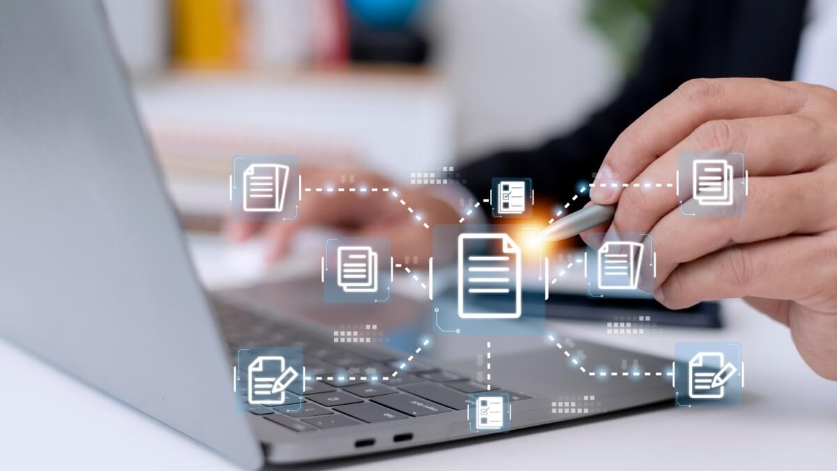 AI-OCRとは？手書き・非定型帳票も高精度で読み取り業務効率化！