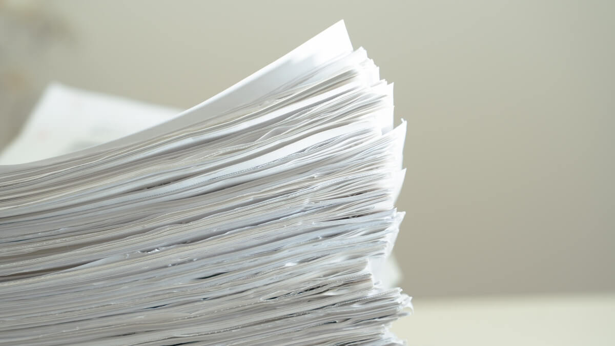 ペーパーレス化のメリットとは？知らないと損するコスト削減・生産性向上を実現する始め方