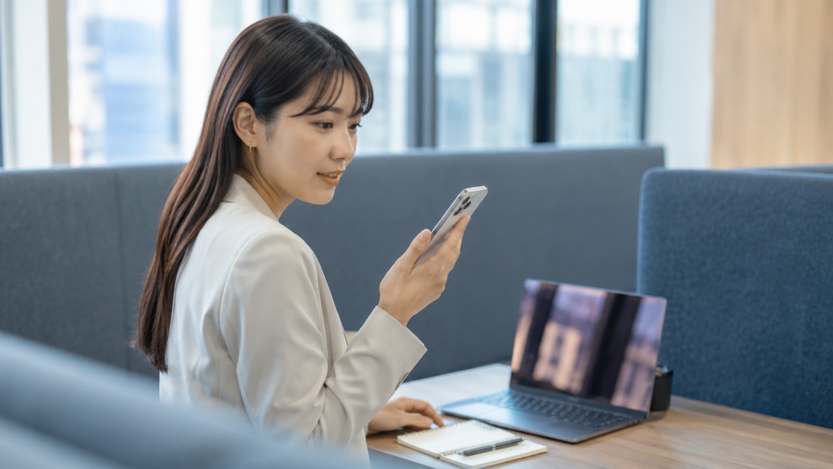iPhoneで文字起こしする方法は？ボイスメモ機能の紹介とおすすめアプリ5選！